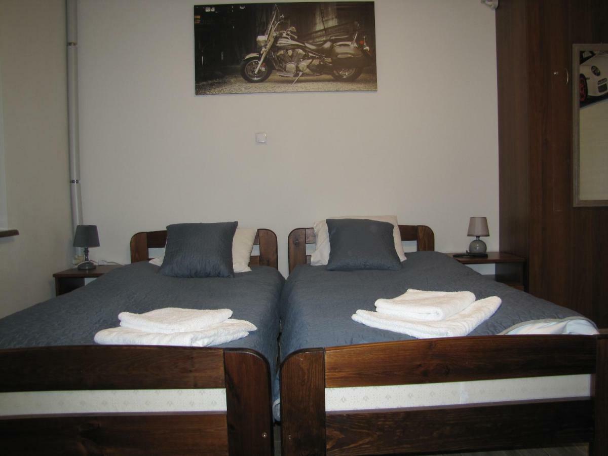 ソコウフ・ポドラスキ Heveliusz Bed & Breakfast エクステリア 写真